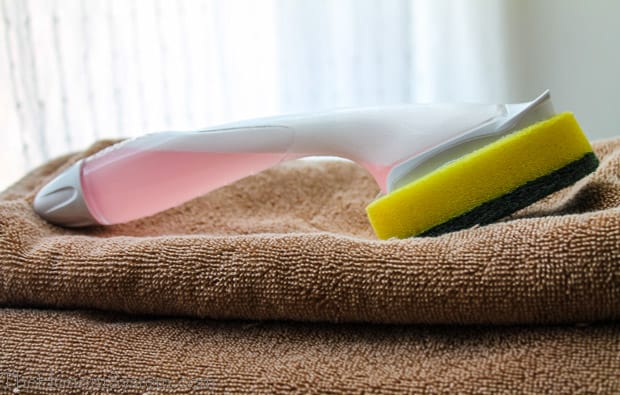 Shower & Tub Scrubber - Quick & Easy Cleaning