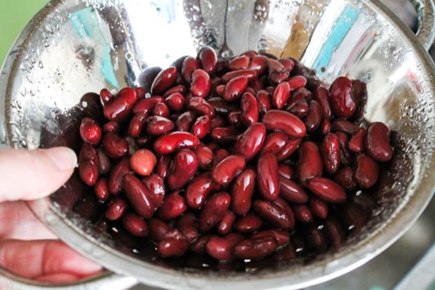 Beans in a colander.