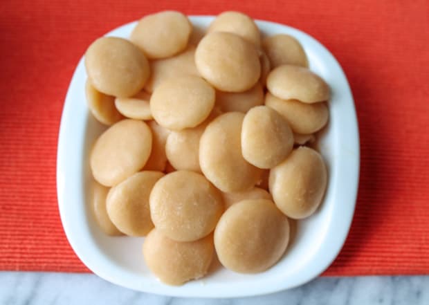 Peachy Frozen Yogurt Bites on a small white dish