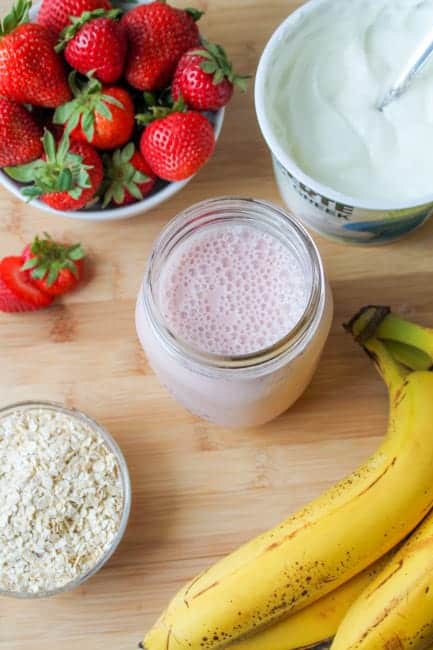 Strawberry Banana Breakfast Smoothie - The Honour System