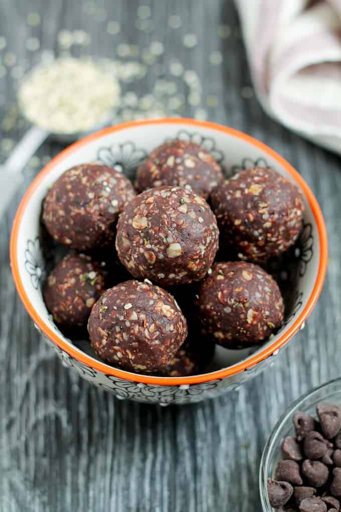 Chocolate Peanut Butter Hemp Seed Balls Recipe