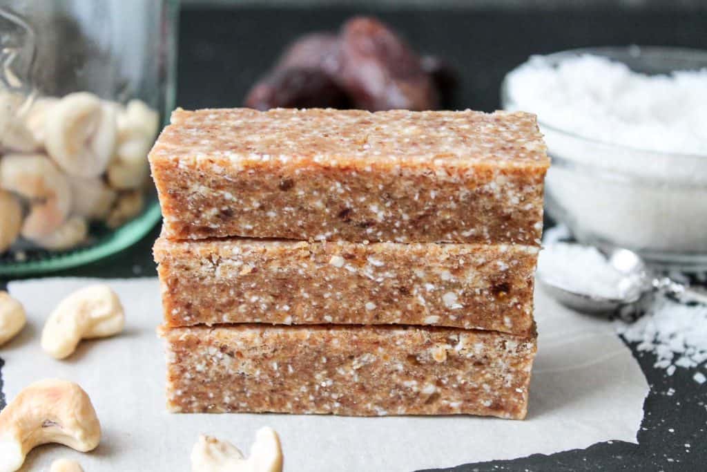 Toasted Cashew Coconut Bars