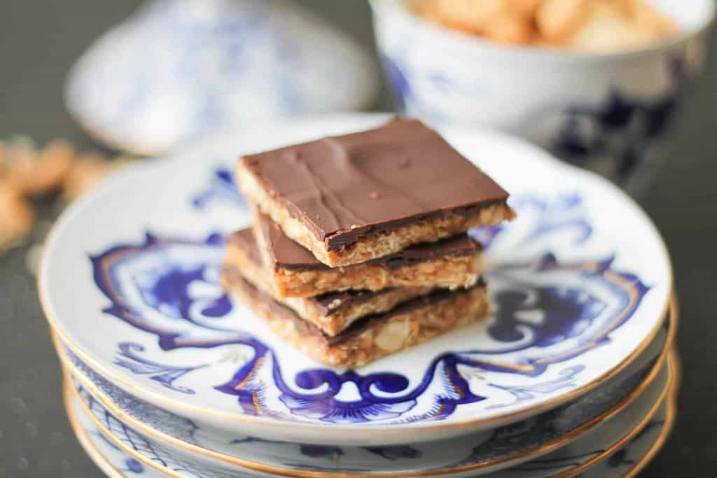 Toasted Cashew Candy Bars