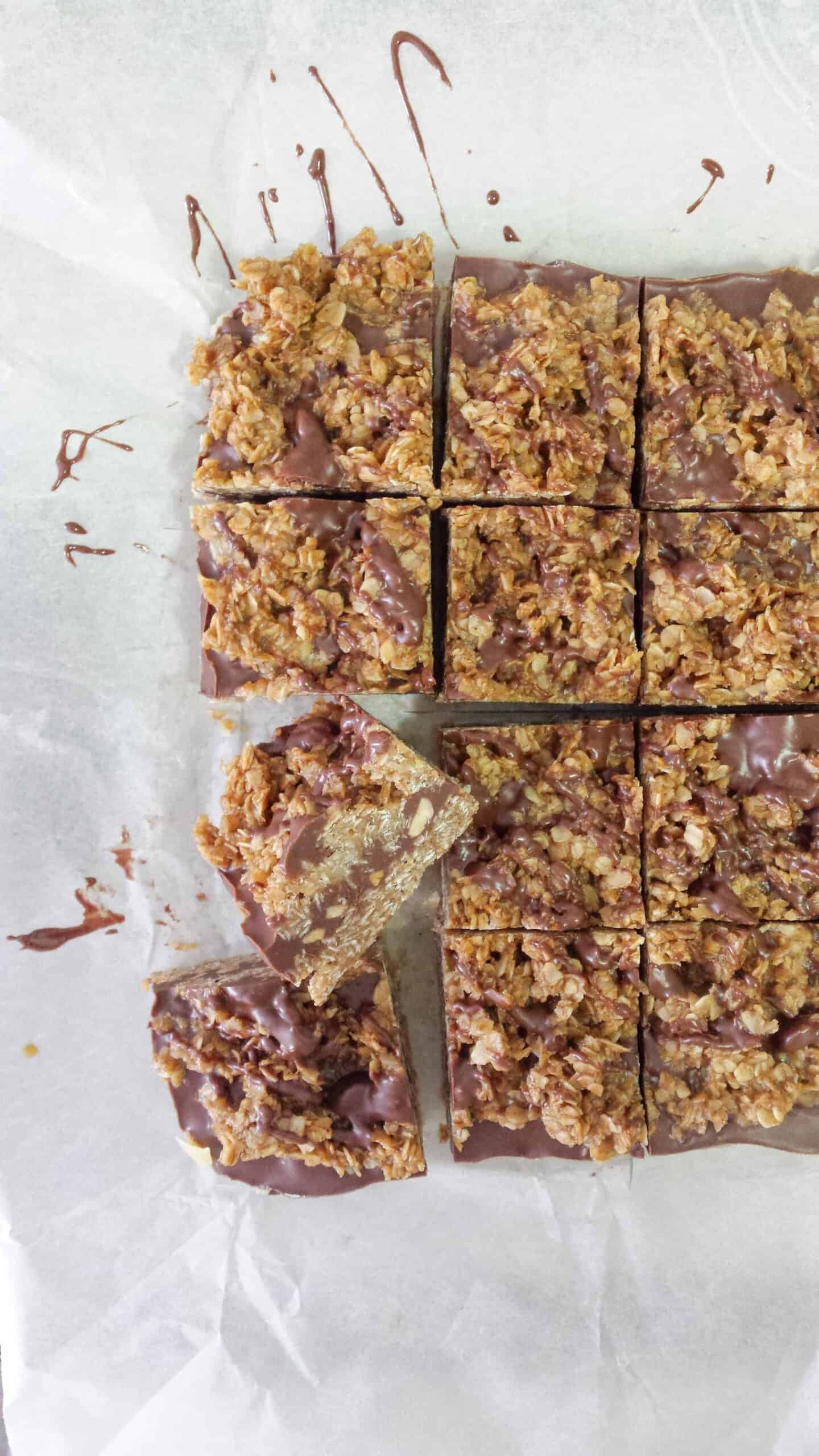 Chocolate Peanut Butter Oat Bars-image