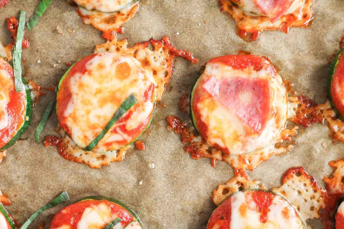 zucchini pizza bites fresh from the oven