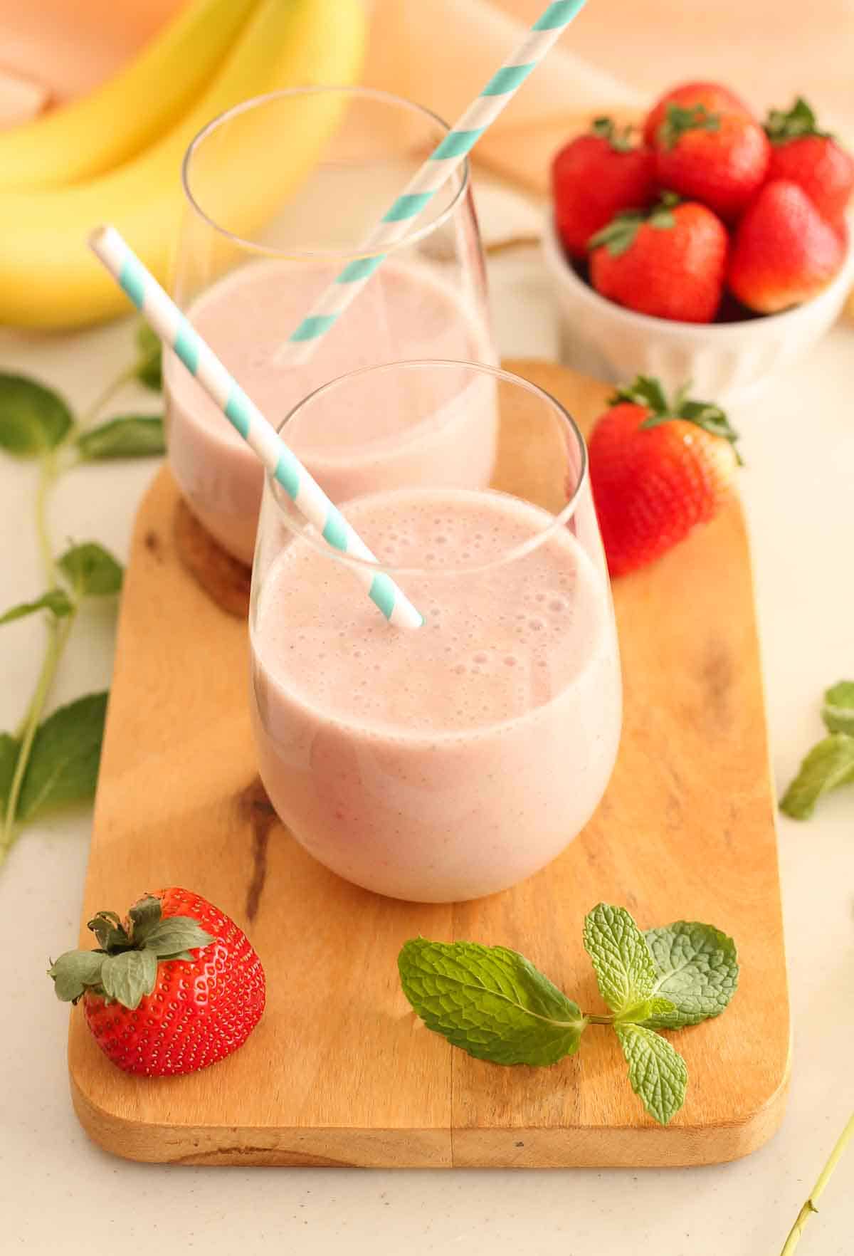 Vegan Strawberry Banana Protein Smoothie - The Honour System