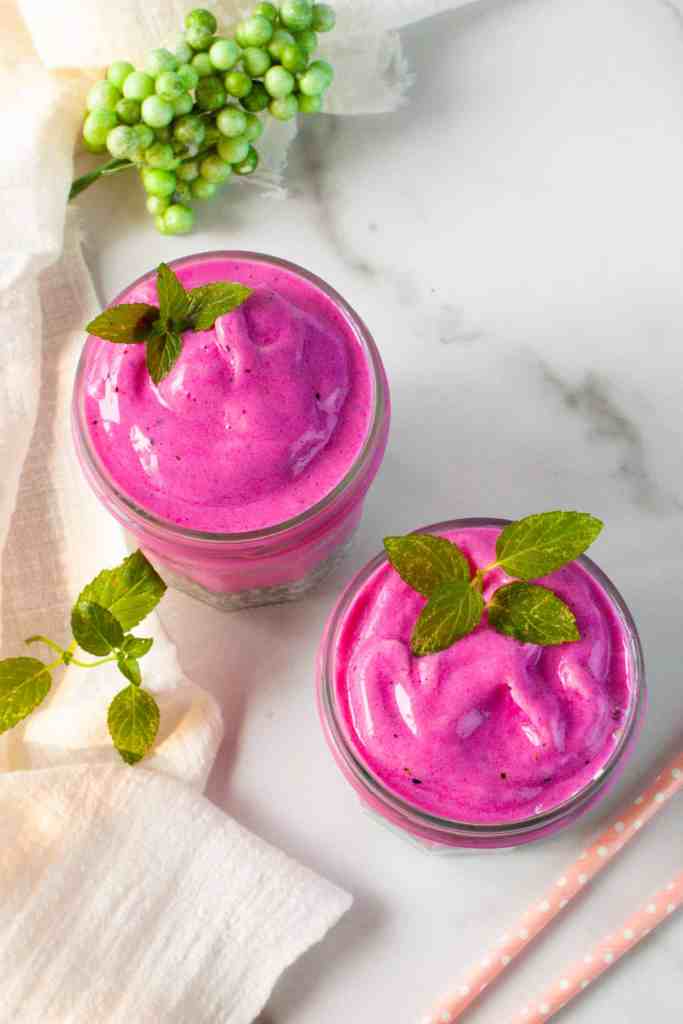 dragon fruit smoothie in a glass.