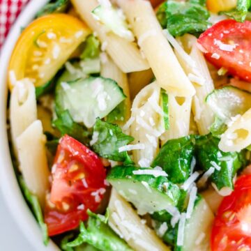 pasta salad without mayo in a bowl.