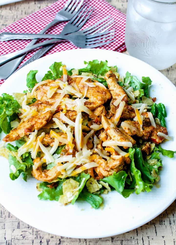 Easy Chicken Taco Salad Recipe With Salsa Ranch Dressing