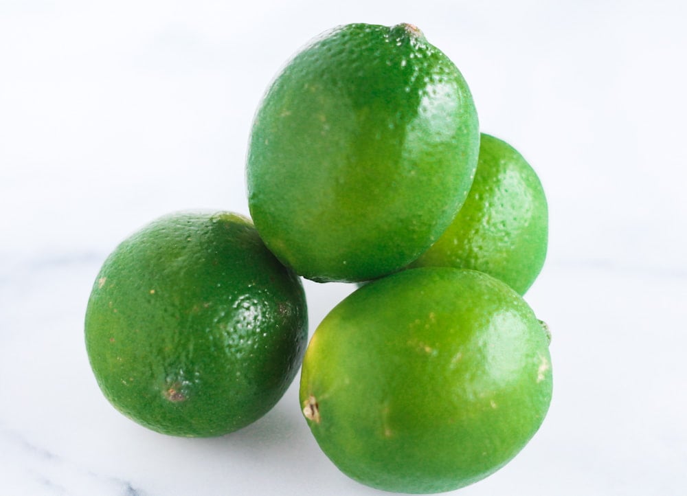 small pile of limes.