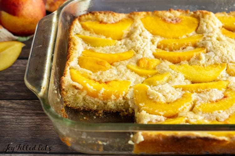 healthy peach cobbler.