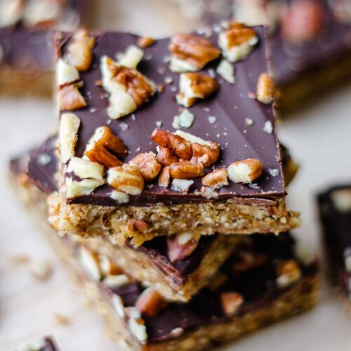 No Bake Chocolate Pecan Bars - The Honour System