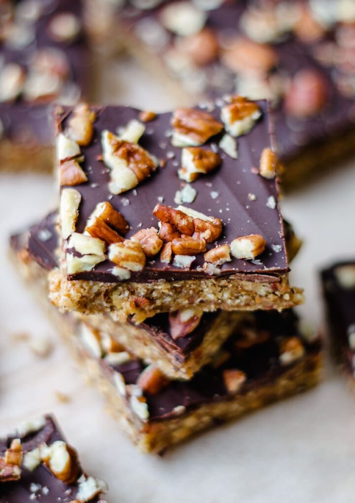 Chocolate Peanut Butter Oat Bars - The Honour System