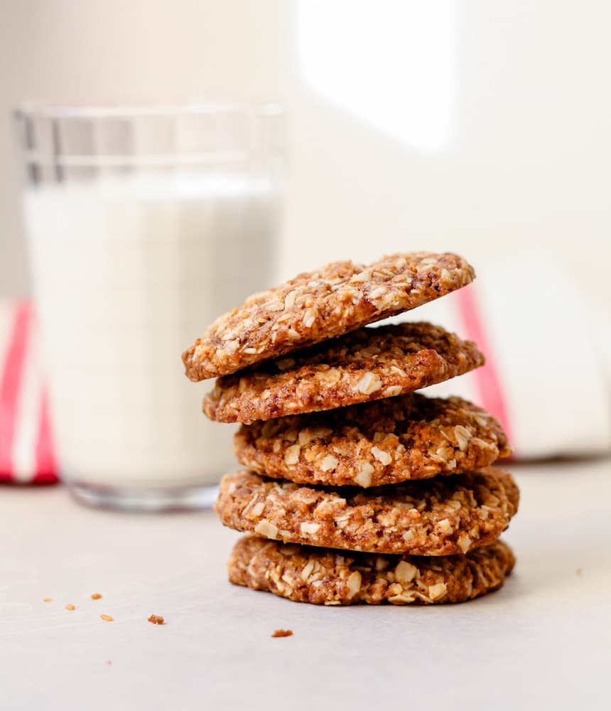 a plate of anzac cookies.