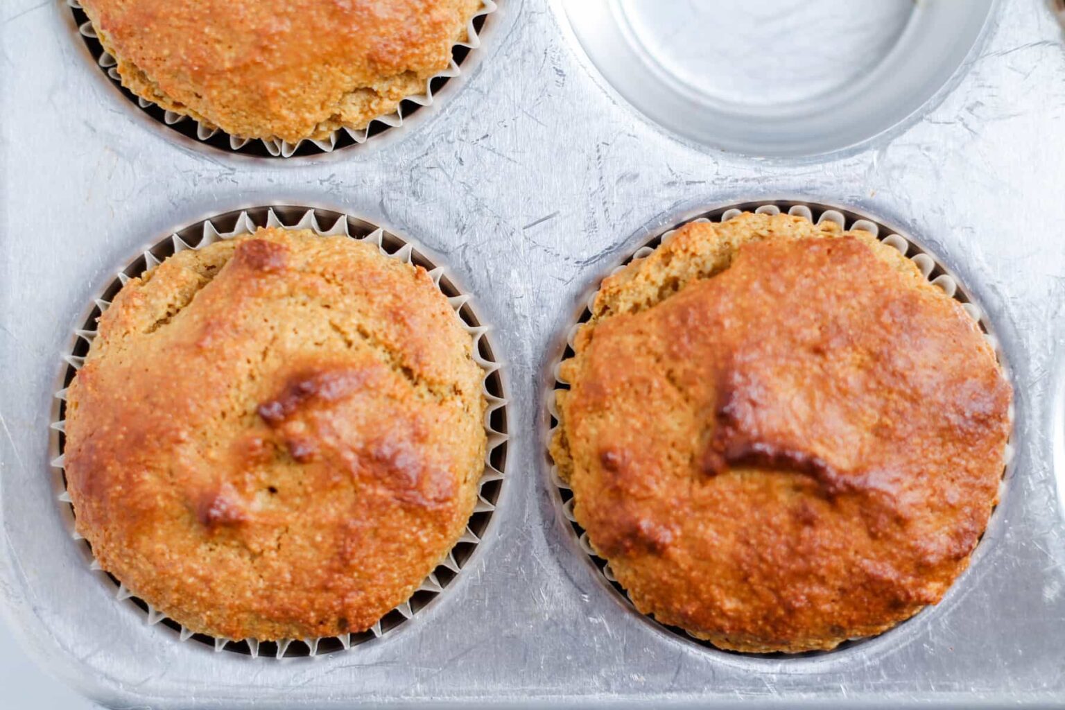 banana-protein-muffins-the-honour-system