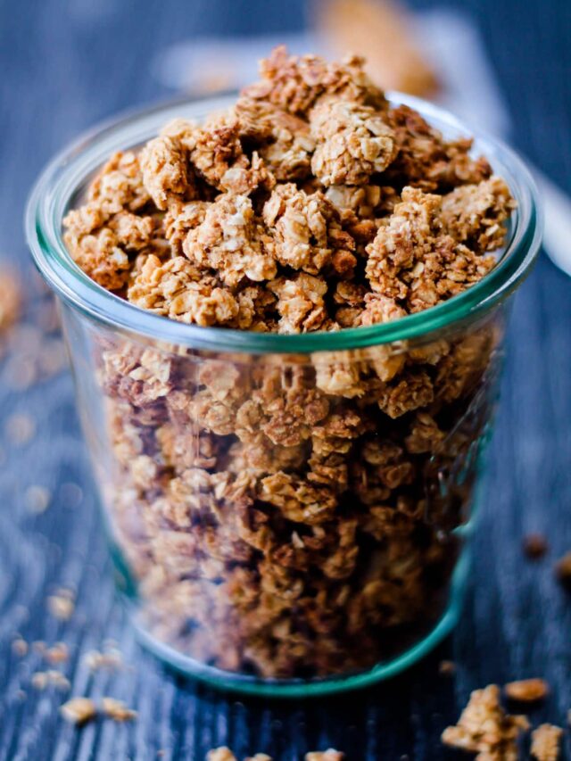 How to Make Peanut Butter Granola