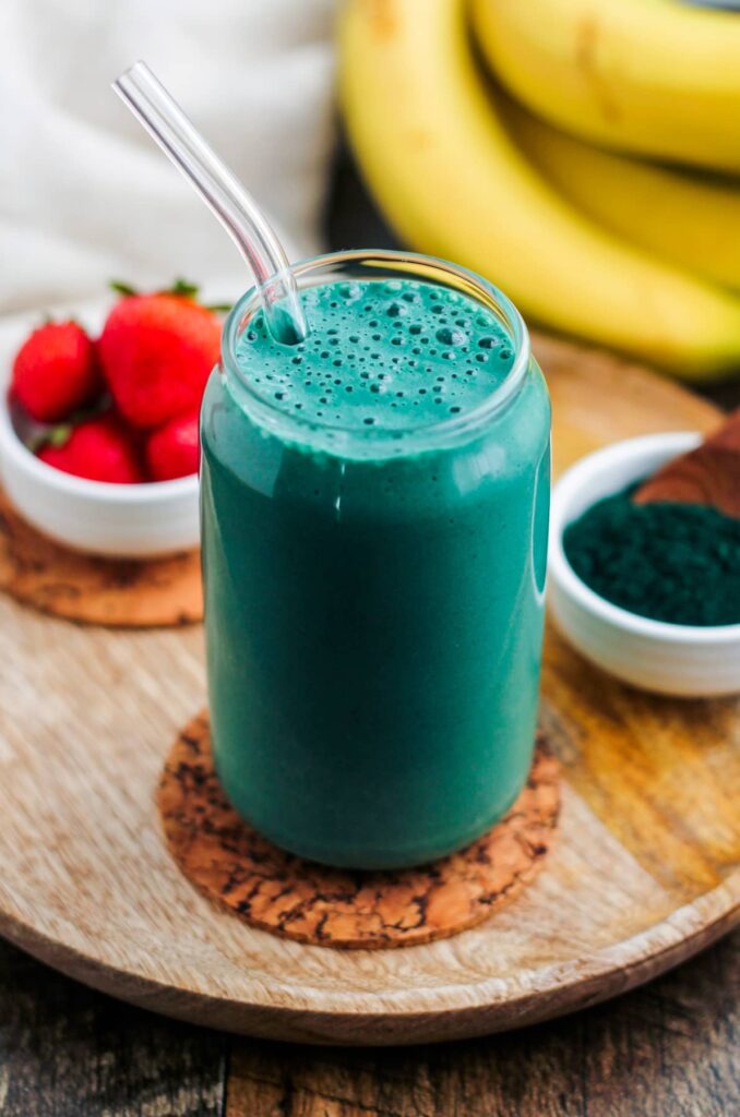 spirulina-smoothie-recipe-the-honour-system