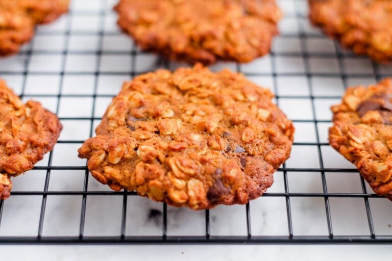 Cookies cooling on a wire rack.