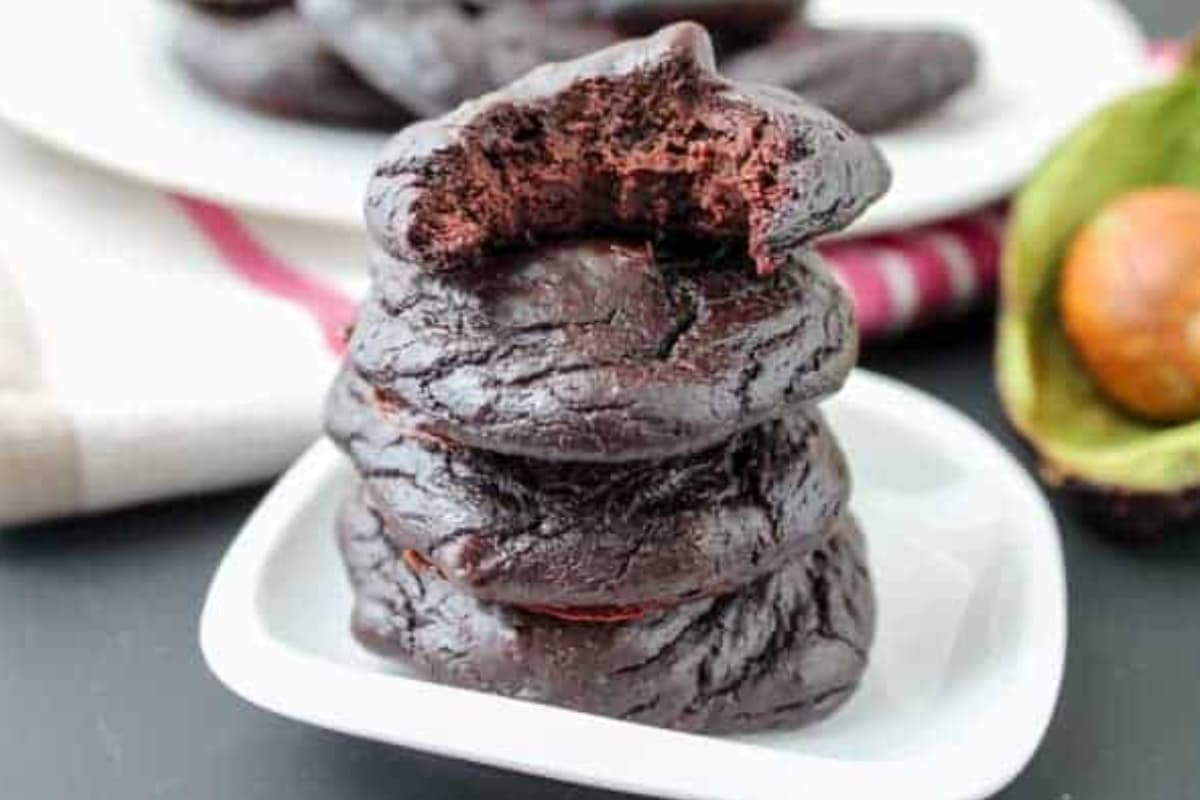 A plate of avocado cookies.