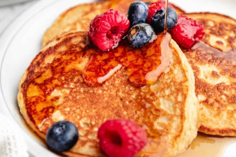 A plate of cottage cheese pancakes.