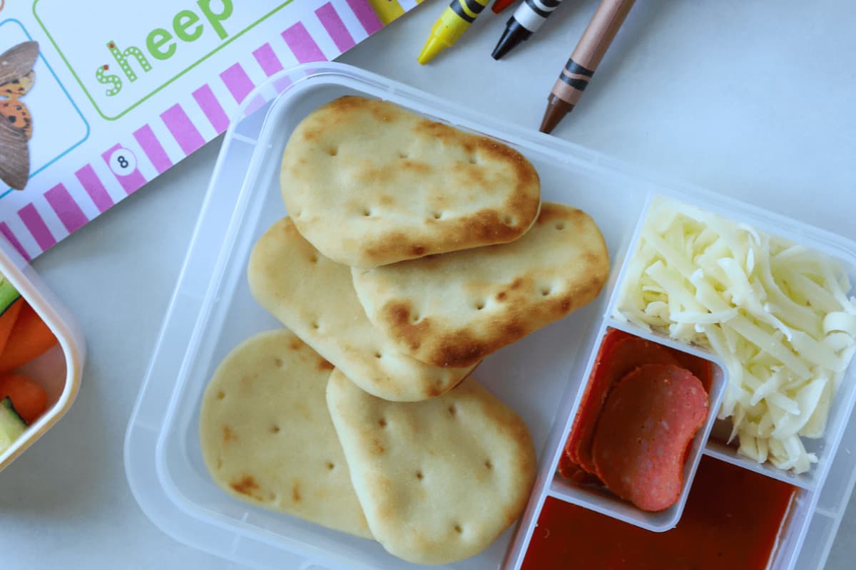 A container of DIY pizza lunchables.