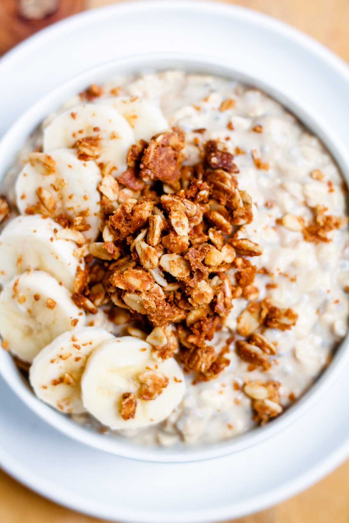 Overhead image of peanut butter banana overnight oats.