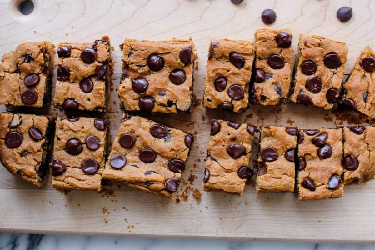 Chickpea blondies on a cutting board.