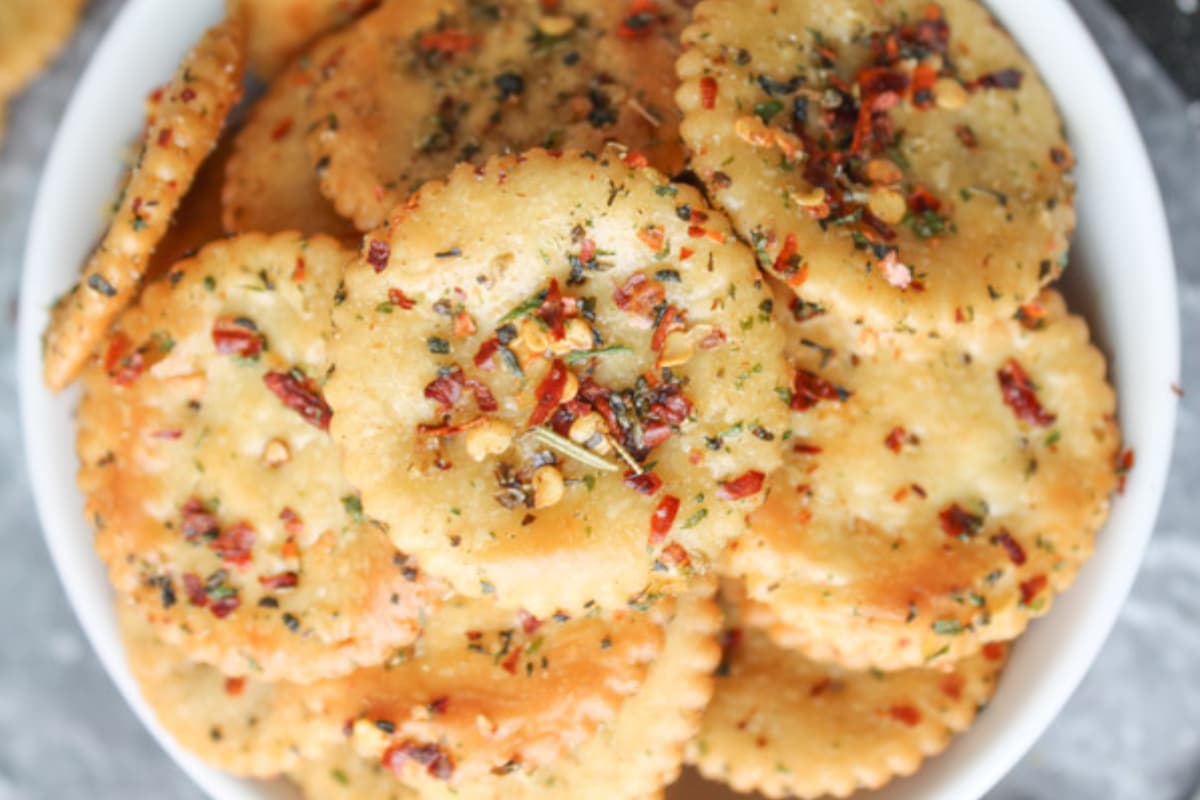 A bowl of Alabama Firecrackers.