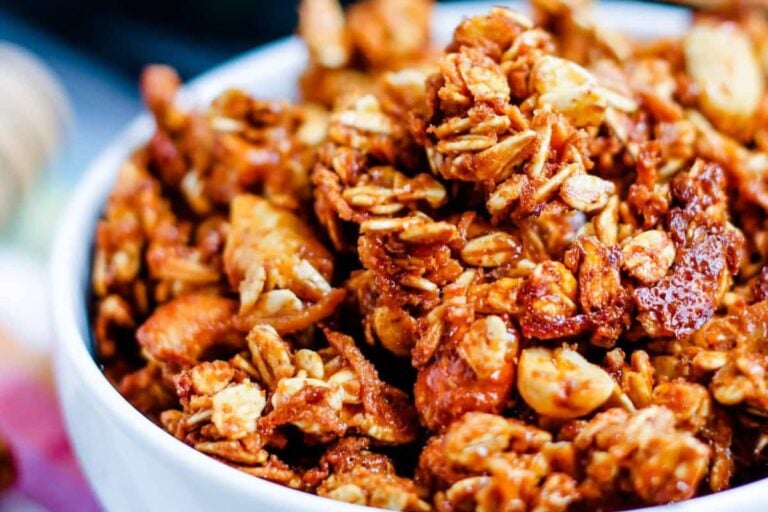 A bowl of honey nut granola.