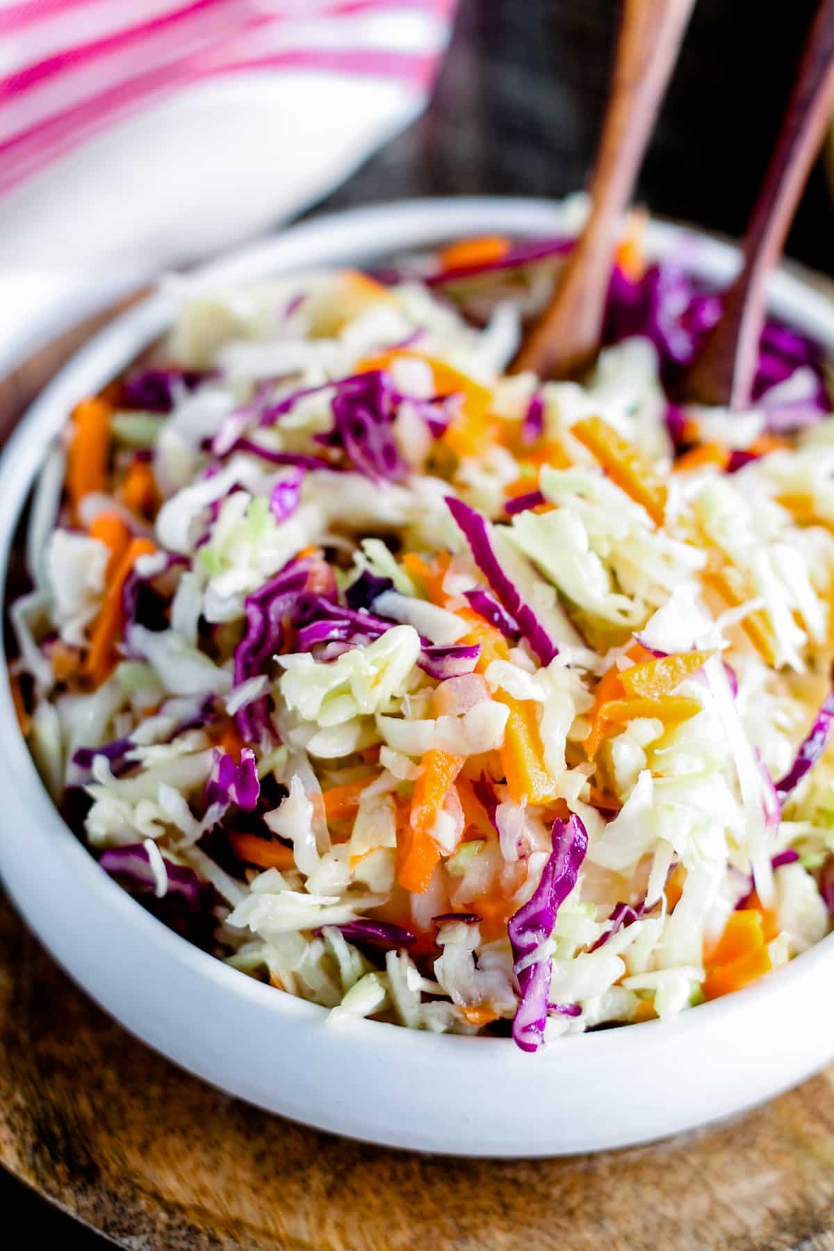 A bowl of vinaigrette coleslaw.
