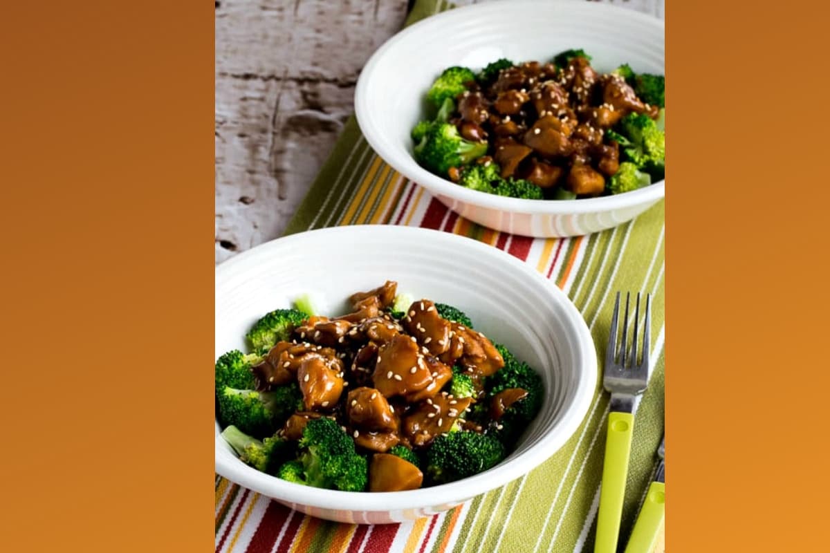 Asian beef bowls on a table.