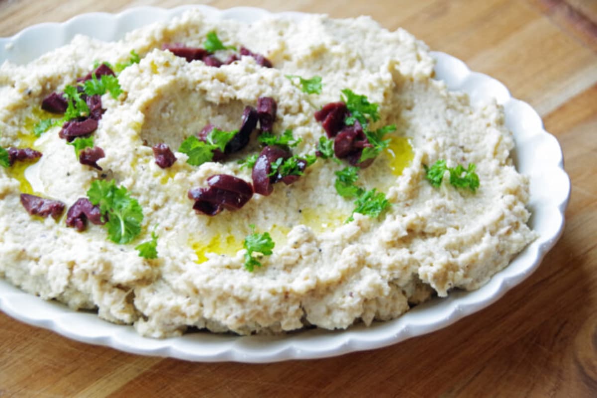 A dish of cauliflower hummus.