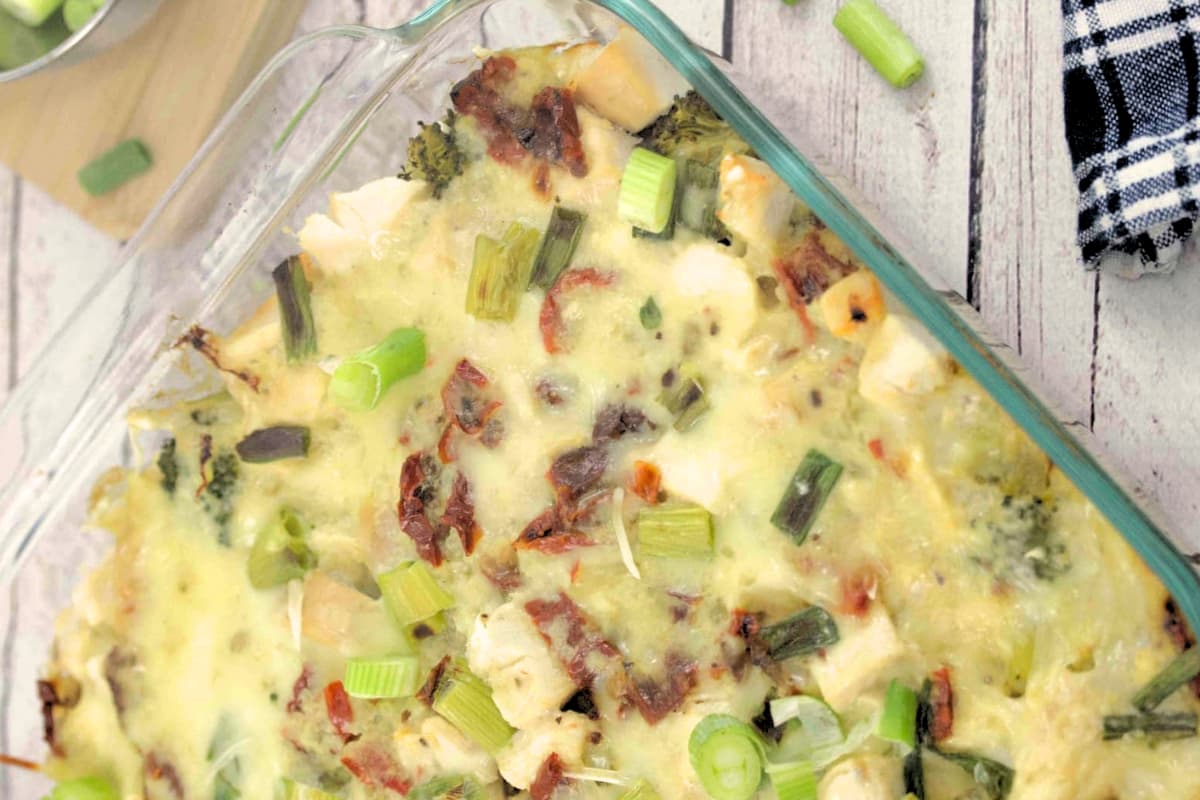 A dish of dairy free chicken alfredo casserole.