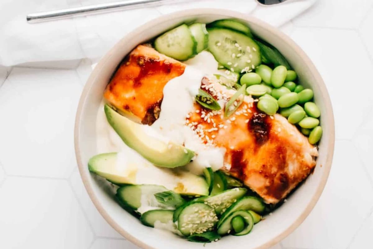 A plate of honey teriyaki salmon.