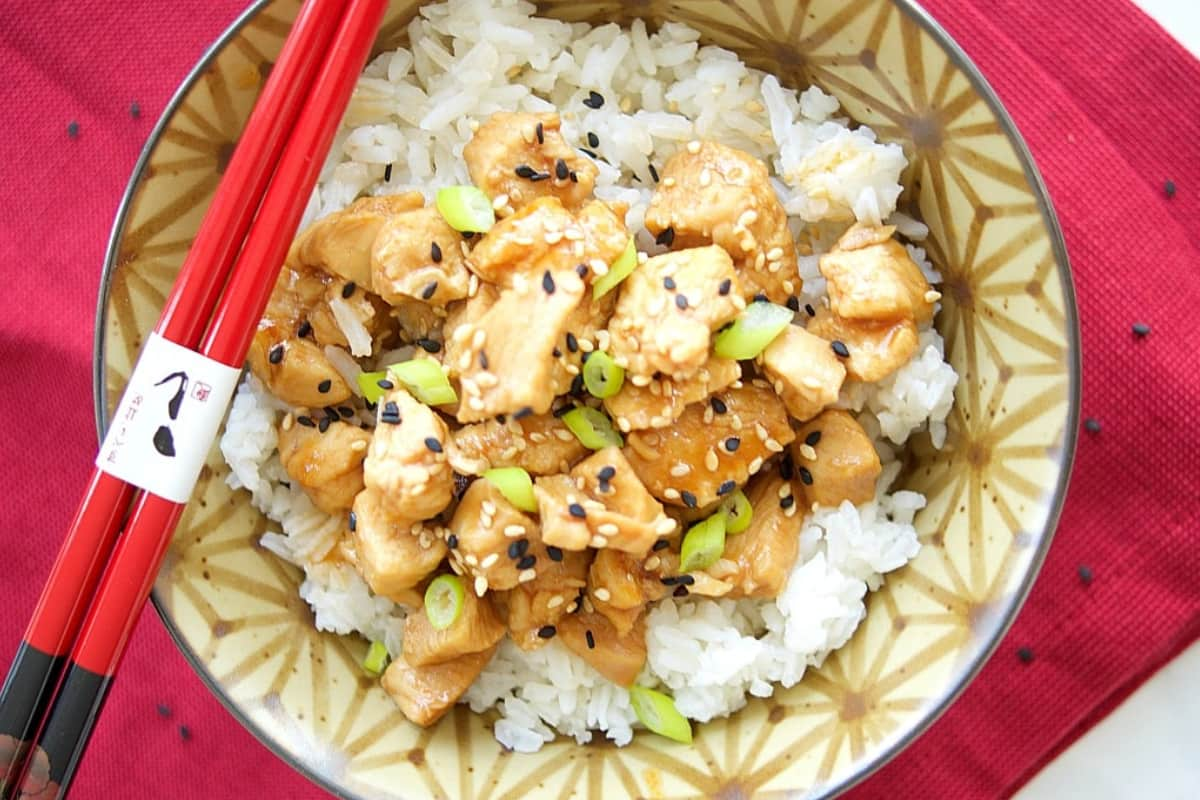 A bowl of instant pot sesame chicken.