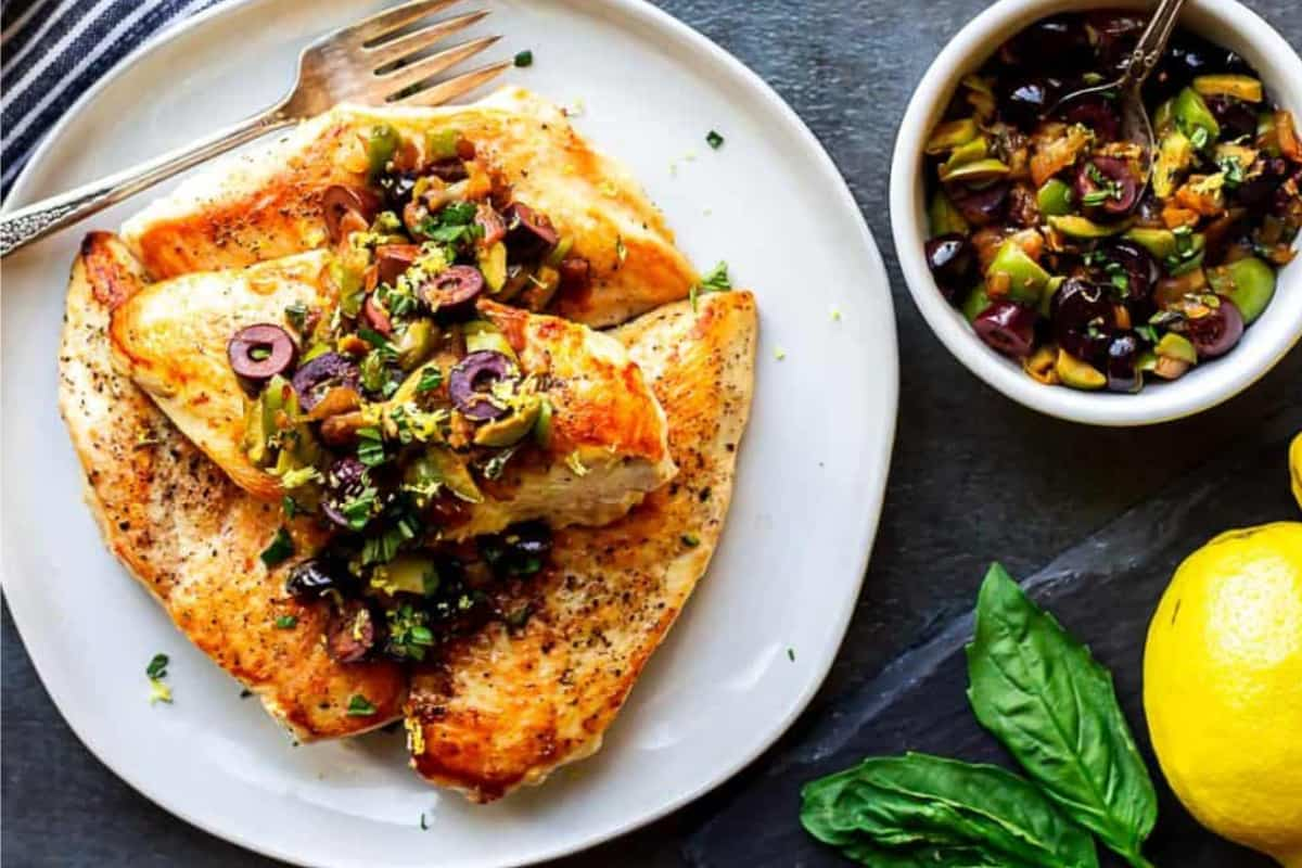 A plate of mediterranean chicken.