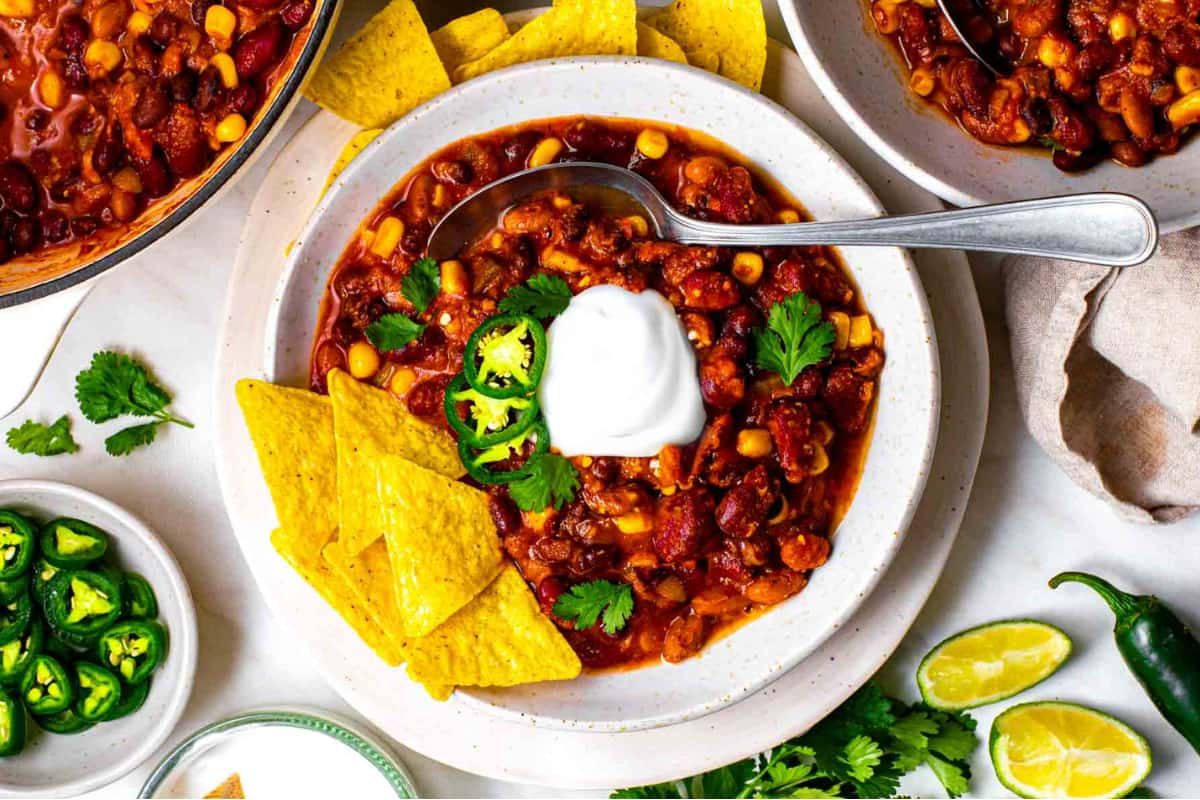 A bowl of three bean chili.