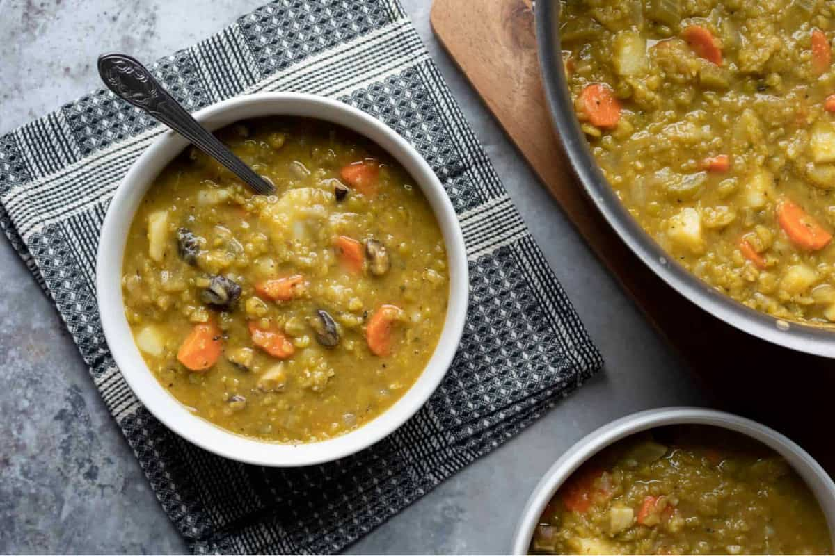 A bowl of split pea soup.