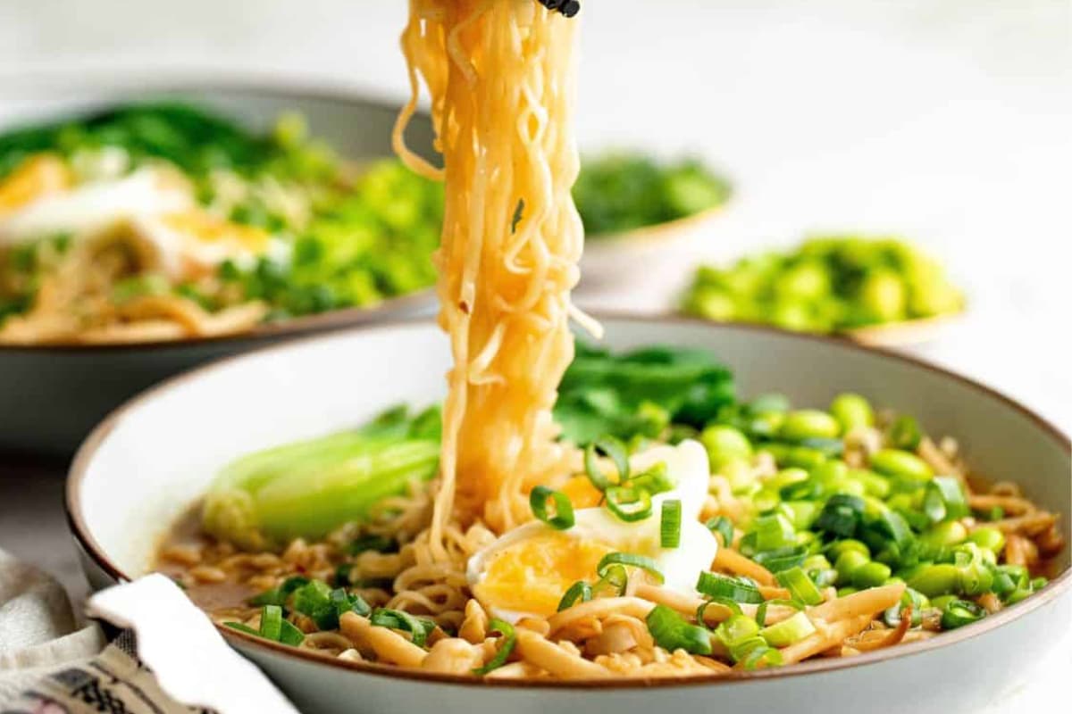 A bowl of vegetarian ramen.