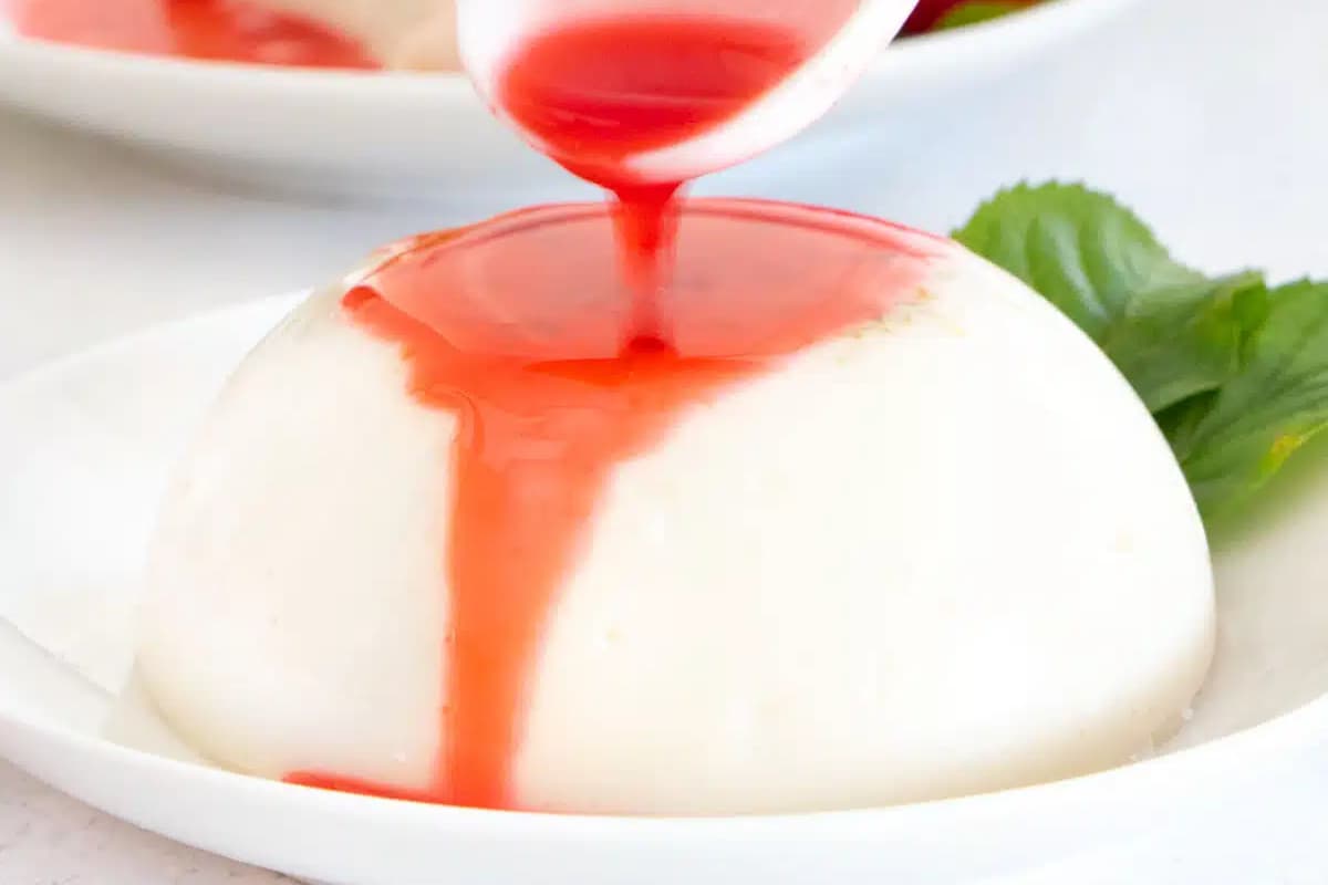 A plate of gluten free panna cotta.