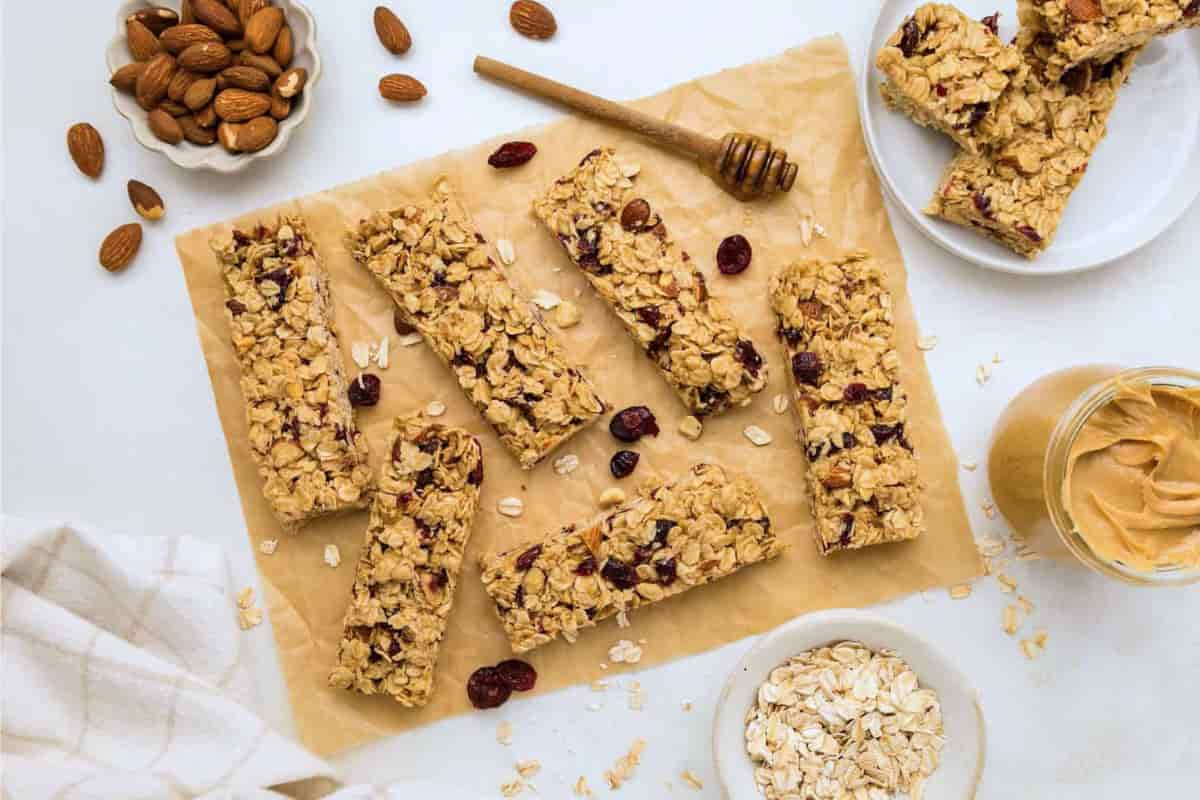 A tray of breakfast bars.