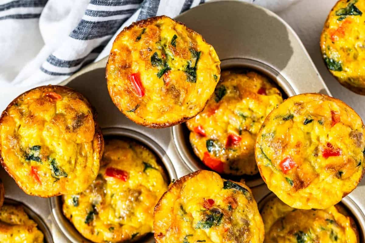 A pan of high protein sausage egg muffins.