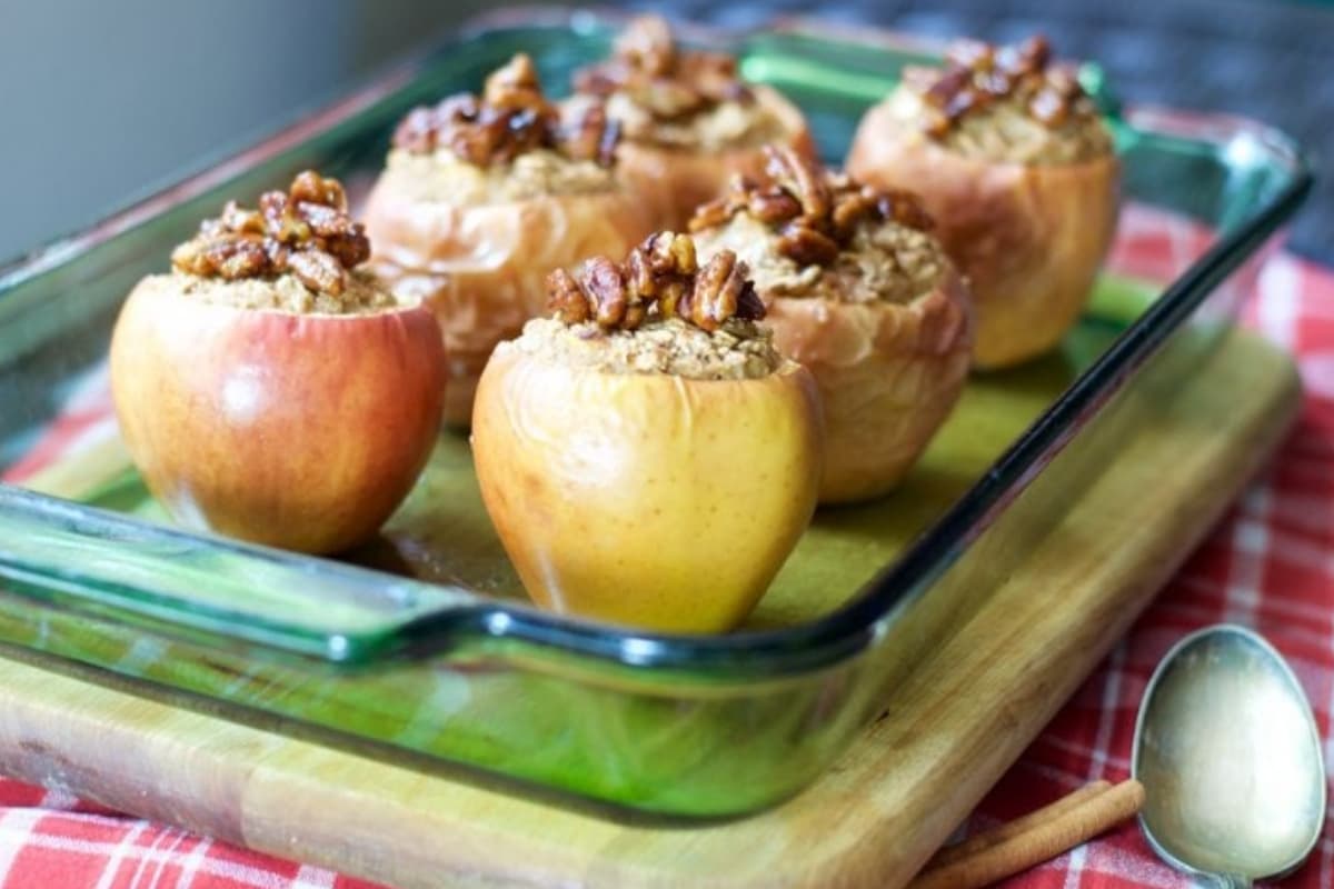 A tray of oatmeal stuffed apples.