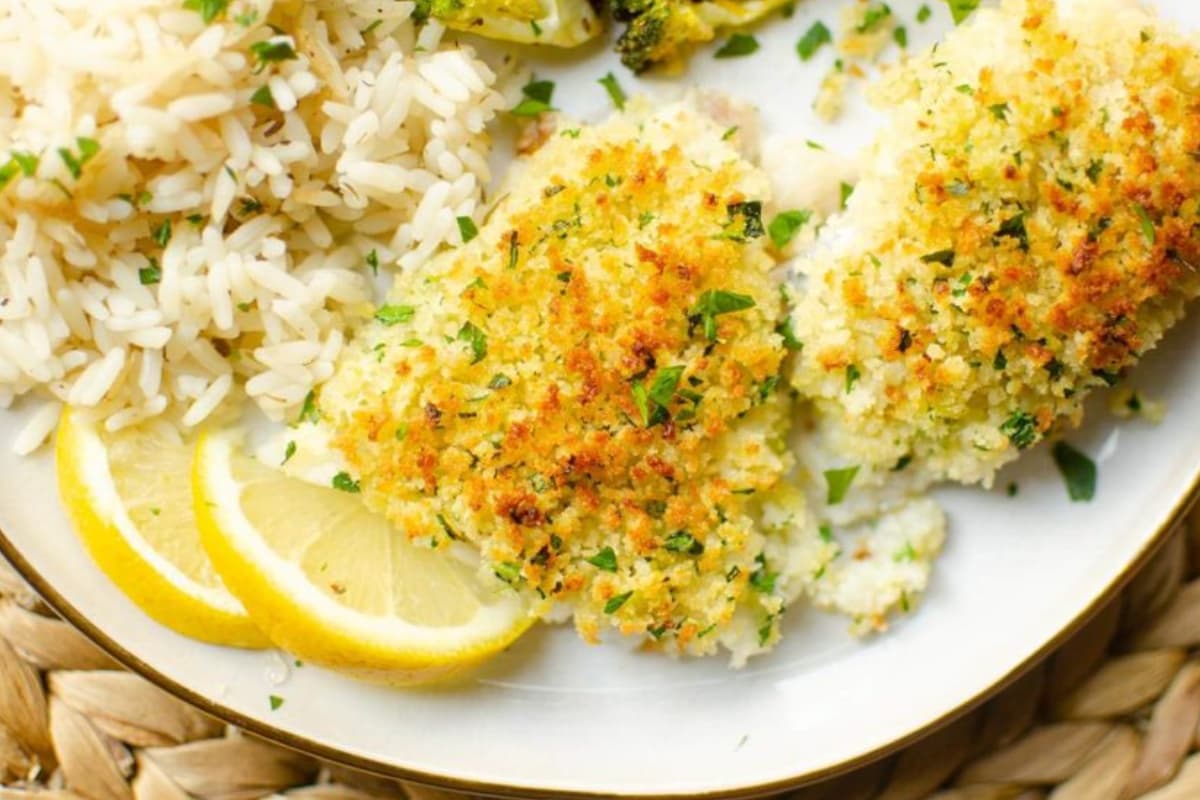 A plate of panko crusted cod.