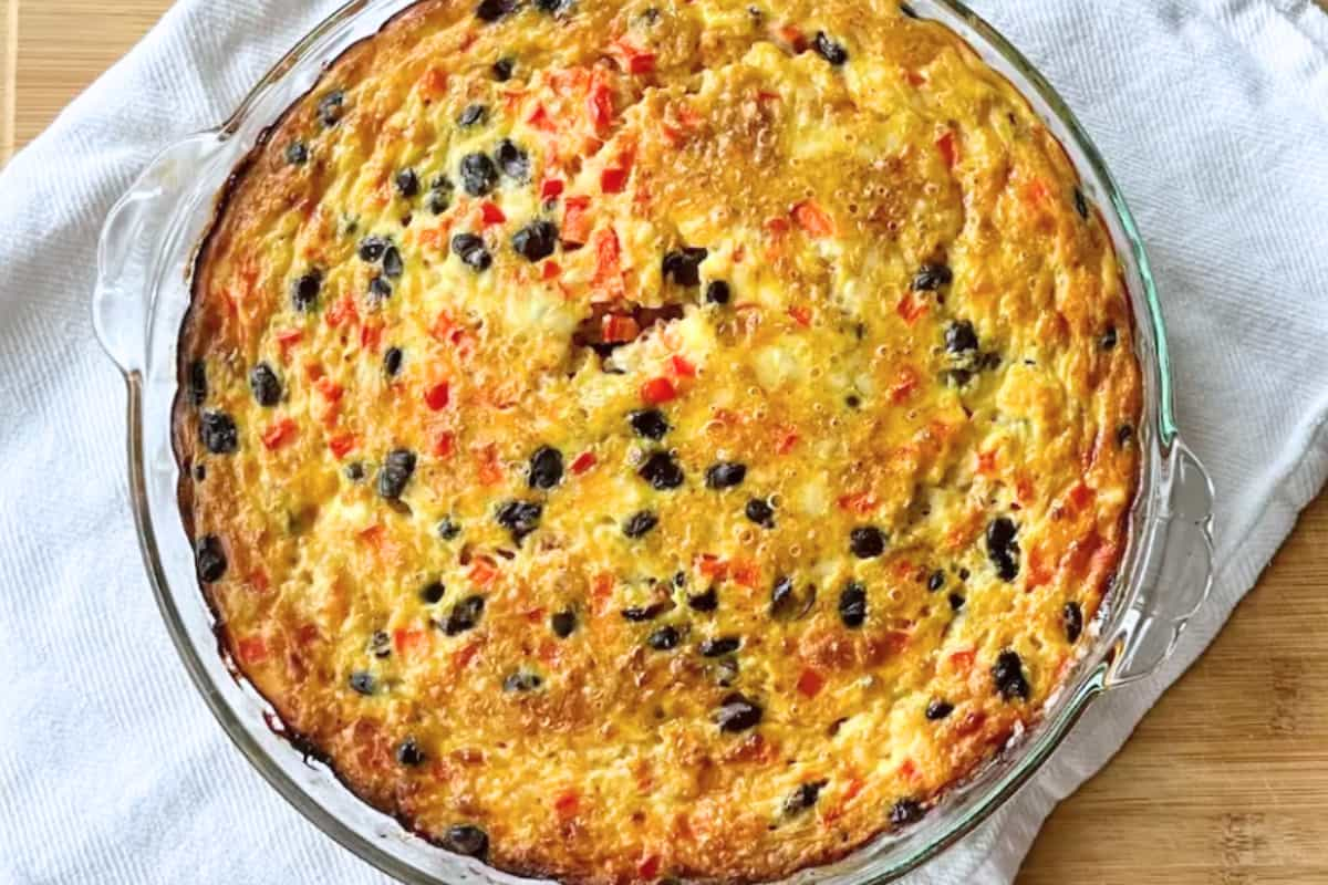 A dish of quinoa breakfast bake.