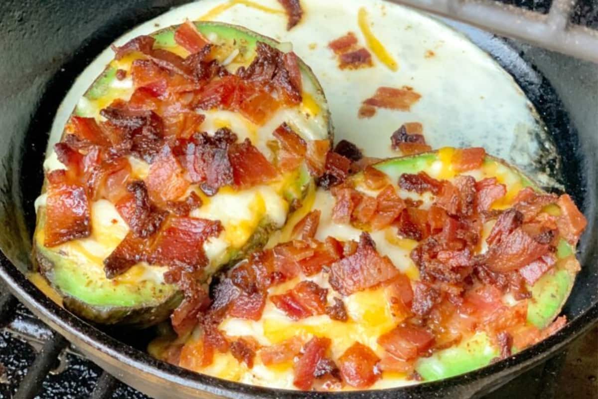 A skillet of Breakfast Stuffed Avocados.