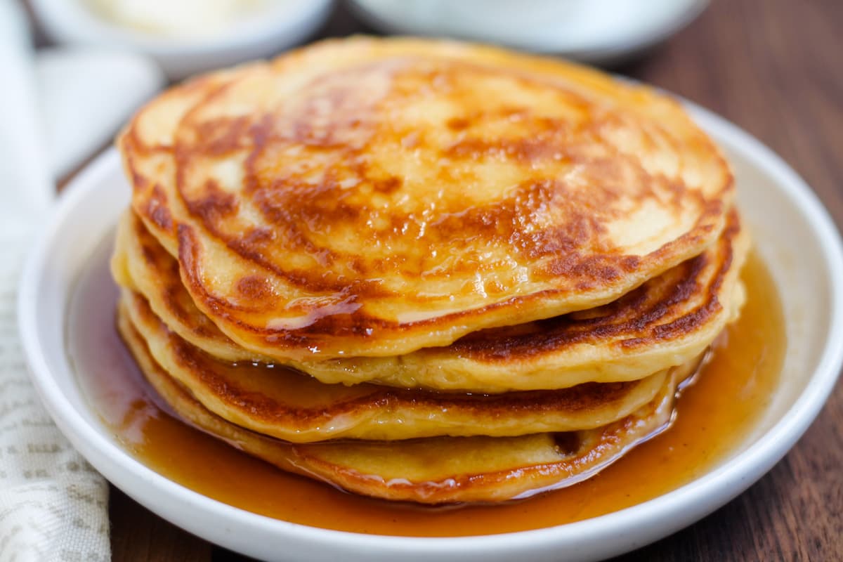 A plate of Greek yogurt pancakes.