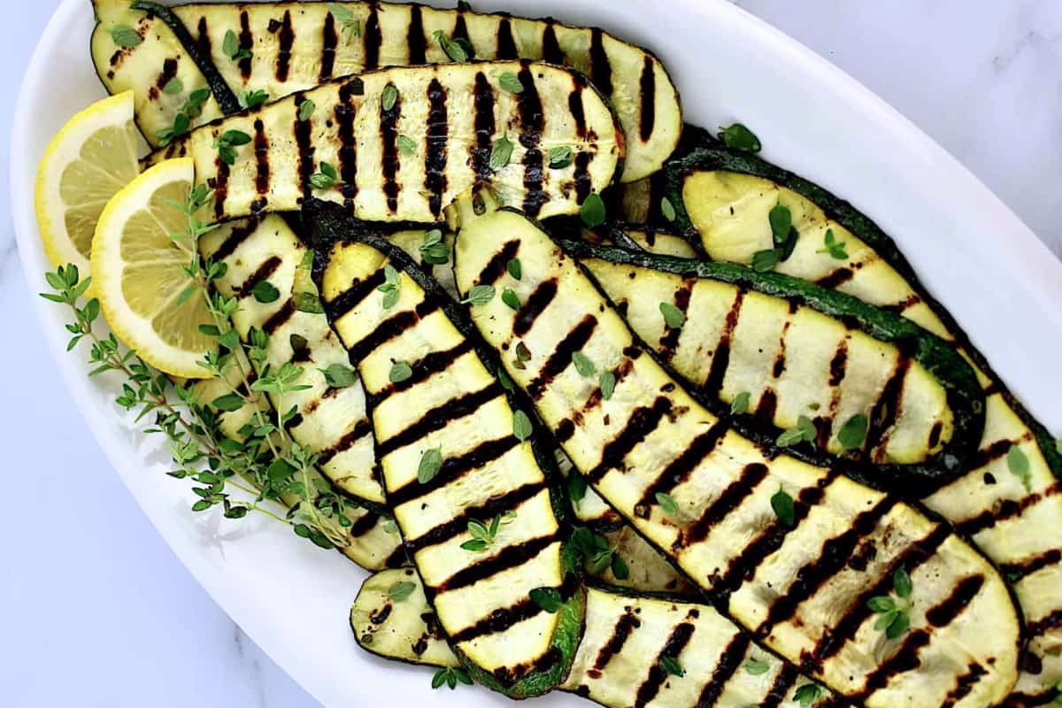 A plate of Grilled Zucchini.