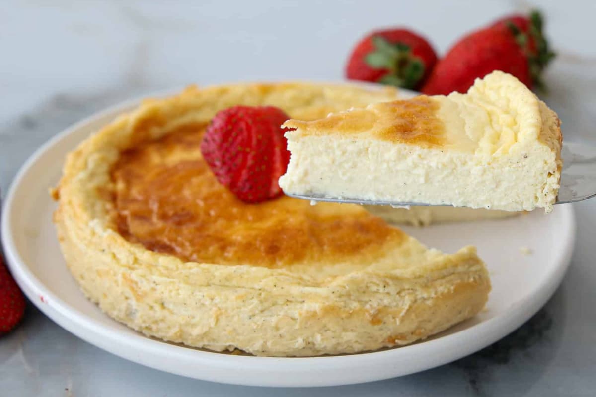 A plate of High Protein Cottage Cheese Cheesecake.
