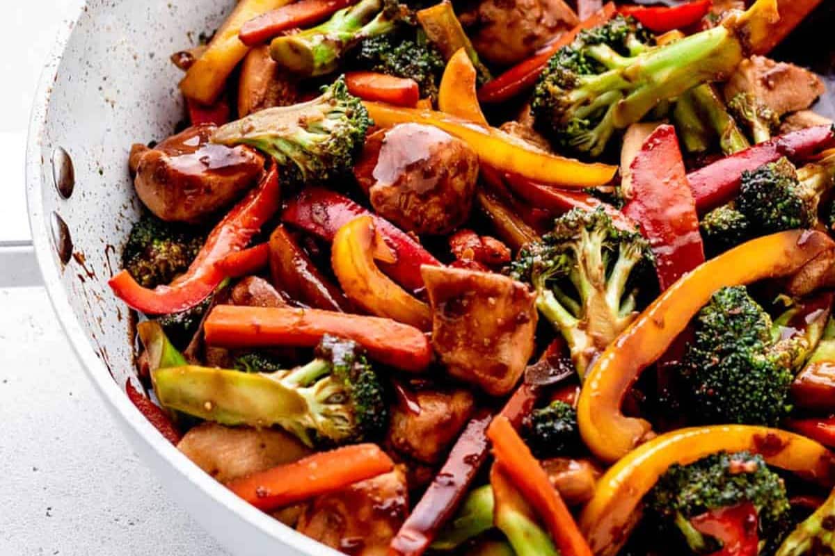 A pan of Chicken Stir Fry with Peanut Sauce.